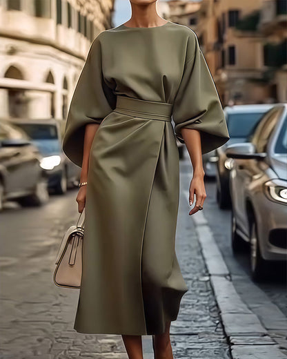 Elegante Midi-Jurk met Ceintuur