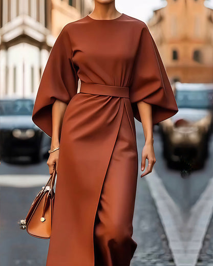 Elegante Midi-Jurk met Ceintuur