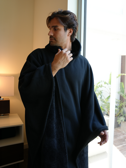 Luxe Fleece Poncho met Capuchon
