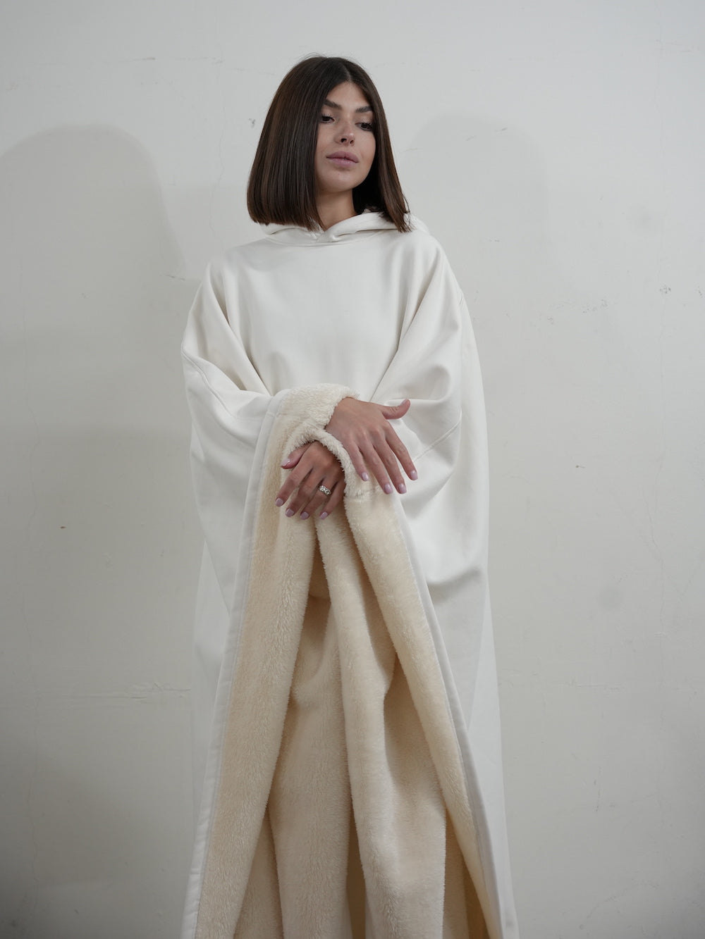 Luxe Fleece Poncho met Capuchon
