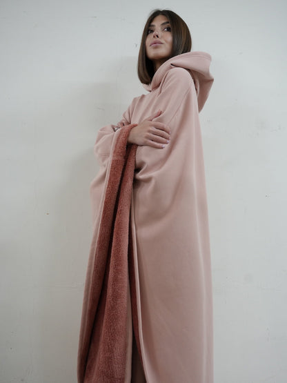 Luxe Fleece Poncho met Capuchon