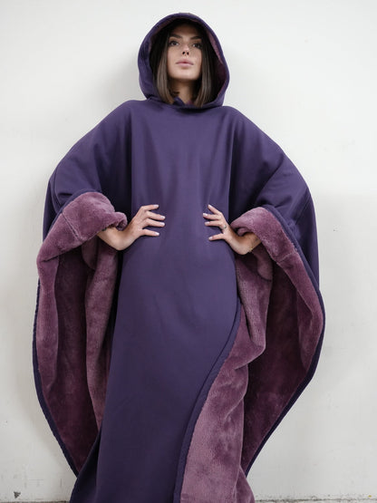Luxe Fleece Poncho met Capuchon