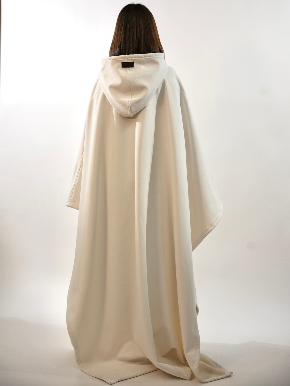 Luxe Fleece Poncho met Capuchon