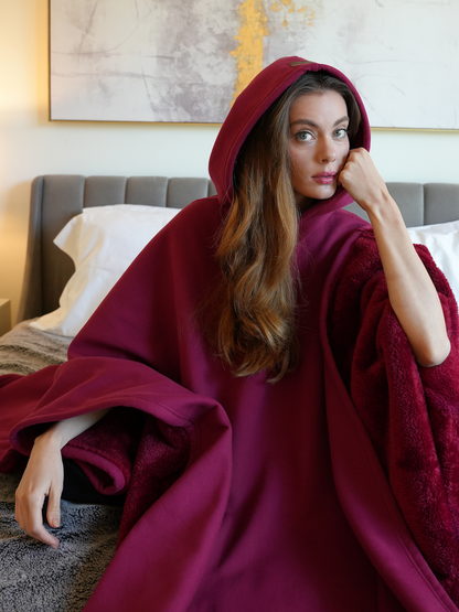 Luxe Fleece Poncho met Capuchon